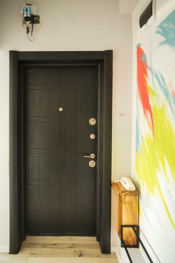 Sunny Studio On Ulica Lyuben Karavelov Sofia Ngoại thất bức ảnh